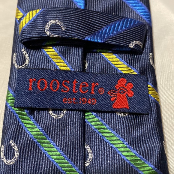 Rooster Brand Kids Tie with Horseshoe’s - Picture 3 of 3